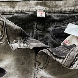 True Religion Light Gray Denim Jeans 34x33